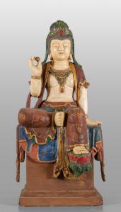 Große Skulptur eines sitzenden Buddha, gefertigt aus geschnitztem und lackiertem Holz, China 19. Jahrhundert